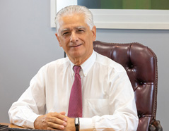 Luiz Césio de Souza Caetano Alves