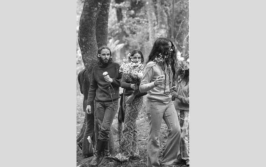 Uma nova consciência - A preservação do meio ambiente. Crédito da imagem: Hippies, 1971 (Eurico Dantas) Agência O Globo