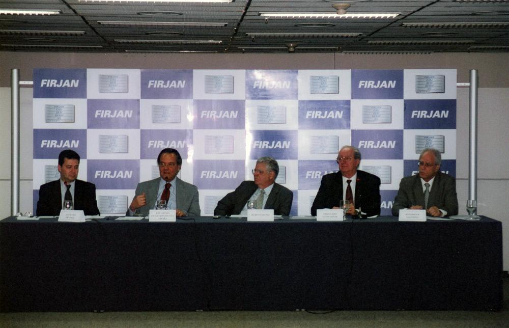Rubens Muniz no Encontro de Conselhos das Representações Regionais em 2005. Crédito: Acervo Firjan