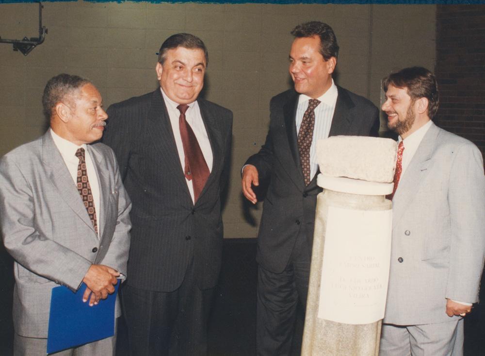 Jorge Rodrigues do Nascimento durante Cerimônia de entrega da Medalha do Mérito Industrial em 1997. Créditos: Geraldo Viola/ Acervo Firjan