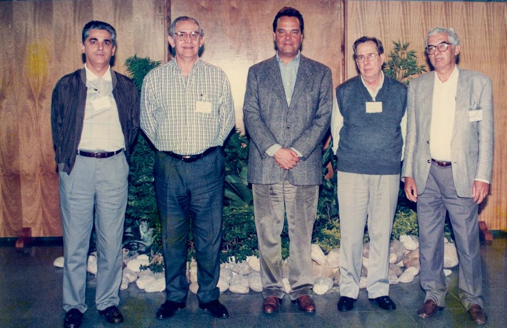 Luiz Césio Caetano, Eduardo Eugenio Gouvêia Vieira no segundo encontro dos Conselhos de Representações Regionais em 1998. Créditos: Geraldo Viola/ Acervo Firjan