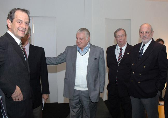 Antonio Berenguer, Olavo Monteiro de Carvalho, Carlos Augusto Di Giorgio e João Lagoeiro Barbará no Fashion Business 2007. Créditos: Acervo Firjan