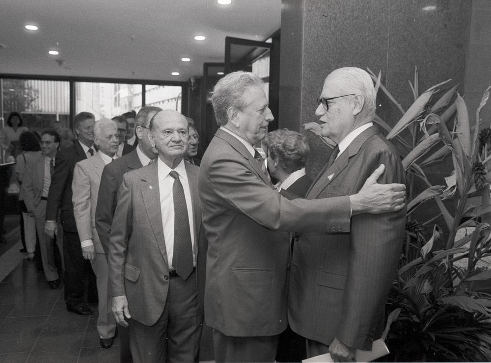 Arthur João Donato na inauguração da nova sede da Firjan em 1994. Créditos: Fátima Batista/ Acervo Firjan