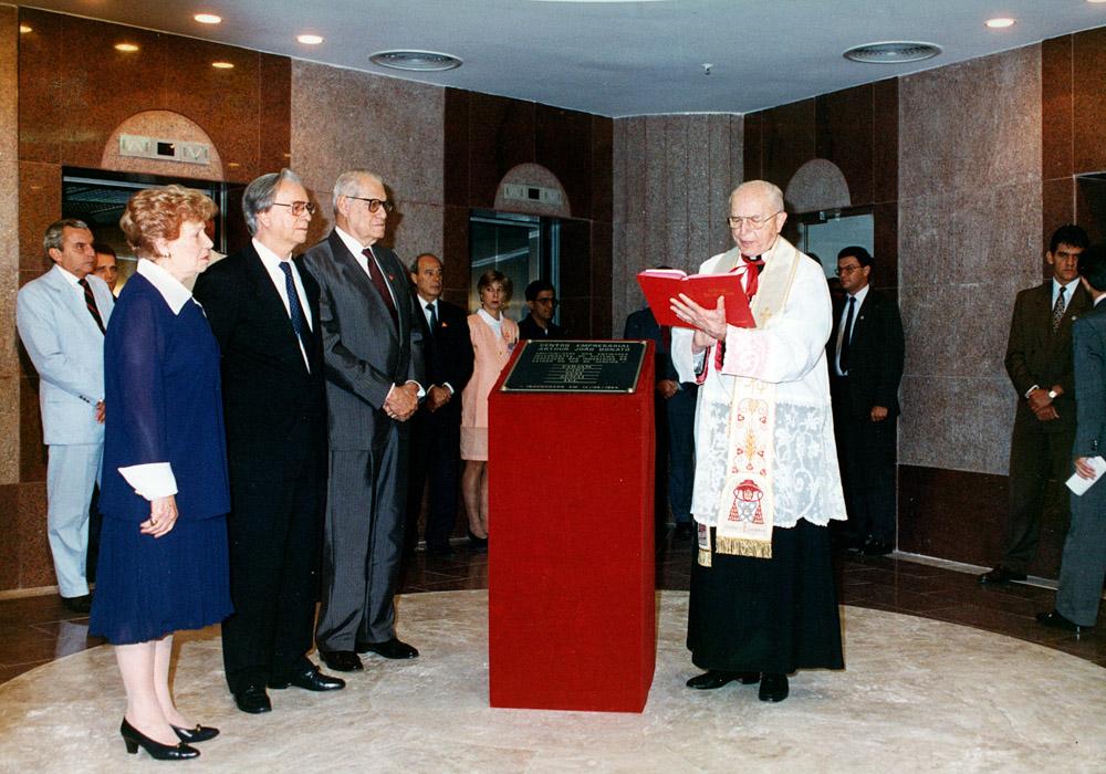 Arthur João Donato na inauguração da nova sede da Firjan em 1994. Créditos: Octales Gonzales/ Acervo Firjan