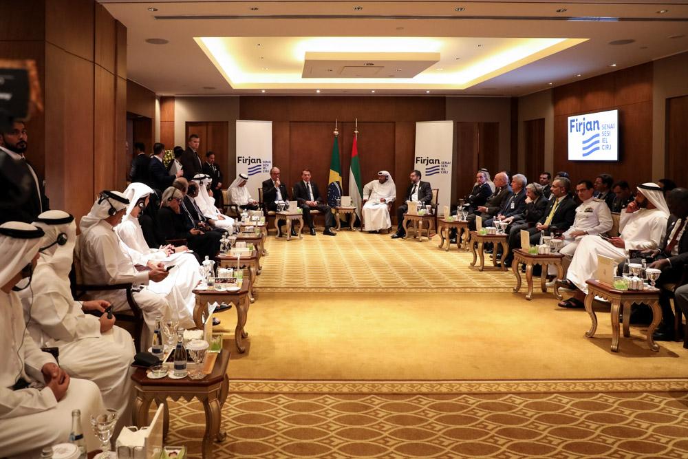 Eduardo Eugenio Gouvêa Vieira fala durante encontro da comitiva brasileira em Abu Dhabi no dia 27/10/2019. Créditos: Clauber Cleber Caetano/PR