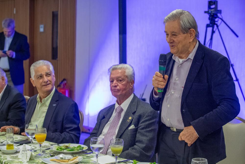 Luiz Césio Caetano, Dalton Carestiato e Abílio Ferreira Marques durante  evento do Conselho de Eméritos em 10 de julho de 2023.  Crédito: Paula Johas/ Acervo Firjan