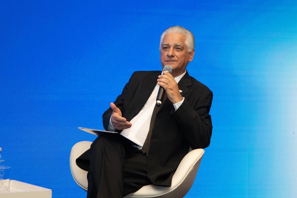 Luiz Césio Caetano fala durante o evento "Brasil 4.0 – Construindo o Brasil 2024" no dia 12/12/2023. Créditos: Paula Johas/ Acervo Firjan