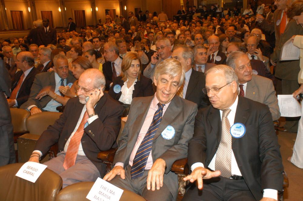 Carlos Fernando Gross no lançamento do estudo Mapa do Desnevolvimento do Estado do Rio de Janeiro em 2006. Crédito: Acervo Firjan