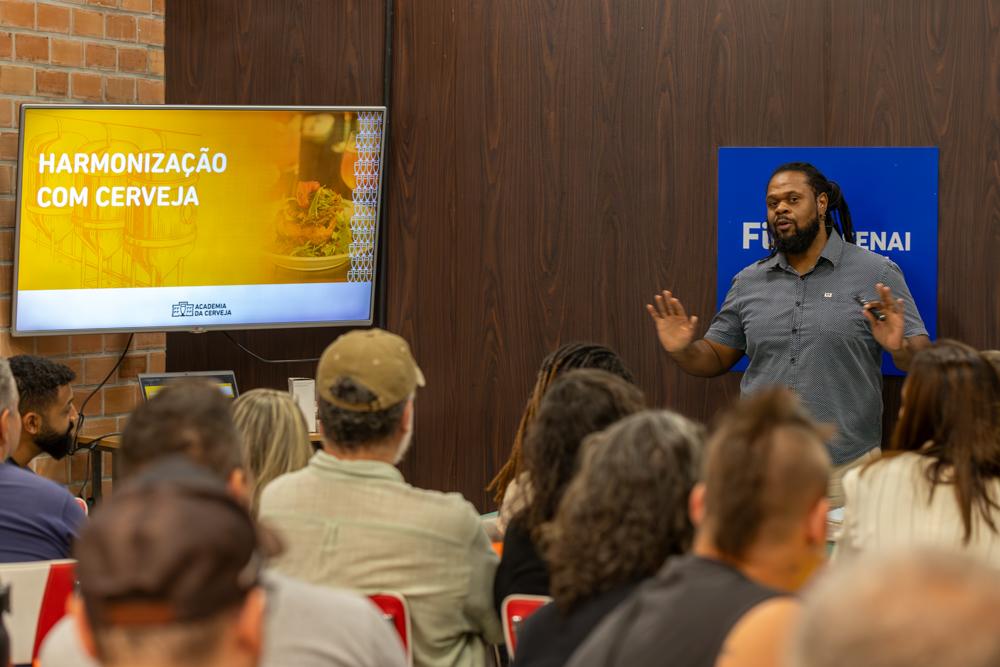 Workshop de harmonização com cerveja, voltado para associados, no dia 01/10/2024. Créditos: Acervo Firjan